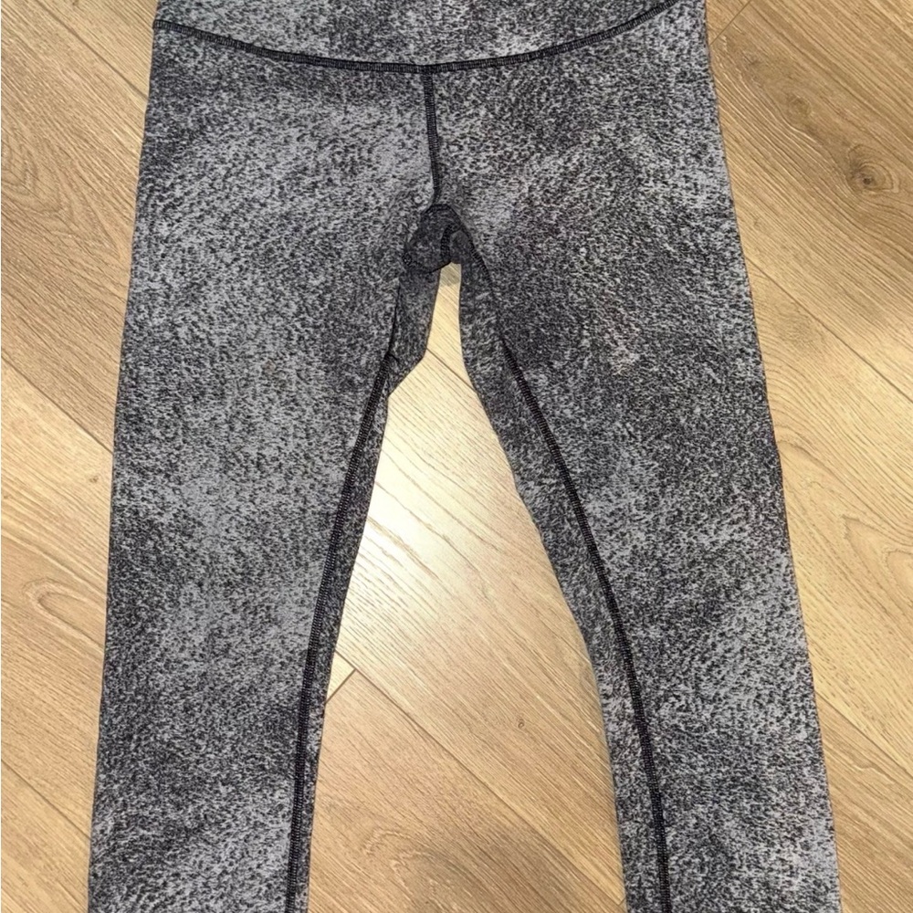 Lululemon Wunder Under Crop Leggings Speckled Grey High Rise Yoga Pants Size 8